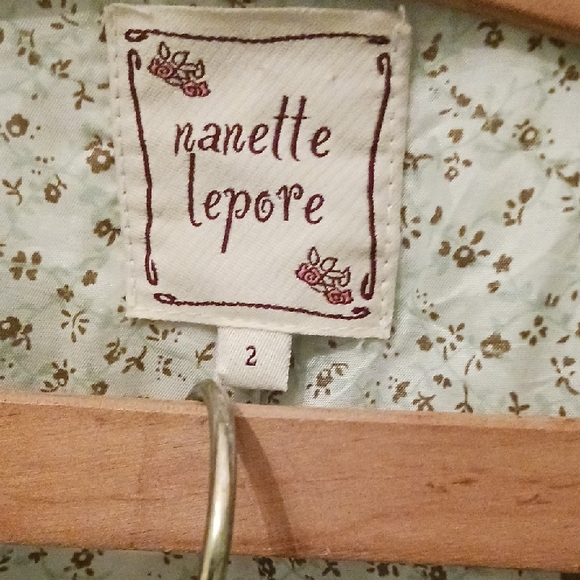 Nanette Lepore Adorable Aqua Suit; Jacket, Skirt, Flared Pant - Picture 4 of 16